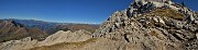 32 A sx la rocciosa-ghiaiosa Val d'Arera